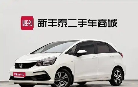 Honda Fit, 2021 год, 1 072 600 рублей, 1 фотография