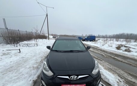 Hyundai Solaris II рестайлинг, 2012 год, 650 000 рублей, 1 фотография