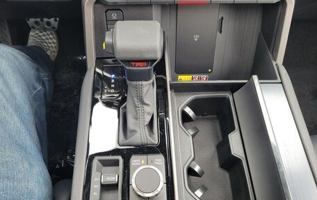 Toyota Sequoia, 2026 год, 15 000 000 рублей, 26 фотография