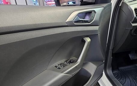 Volkswagen T-Cross I, 2019 год, 1 500 000 рублей, 13 фотография