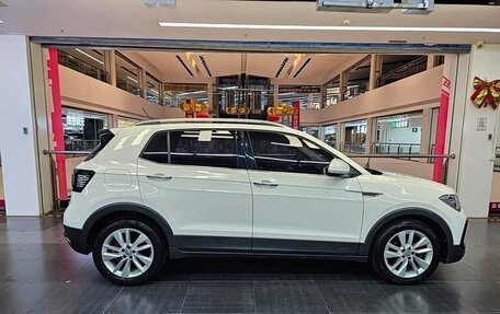 Volkswagen T-Cross I, 2019 год, 1 500 000 рублей, 4 фотография