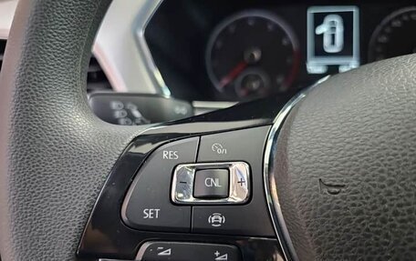 Volkswagen T-Cross I, 2019 год, 1 500 000 рублей, 15 фотография