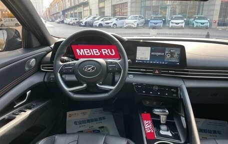 Hyundai Elantra, 2023 год, 1 350 178 рублей, 10 фотография