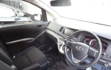 Toyota ISis I, 2013 год, 1 013 000 рублей, 9 фотография