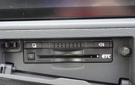 Toyota ISis I, 2013 год, 1 013 000 рублей, 17 фотография