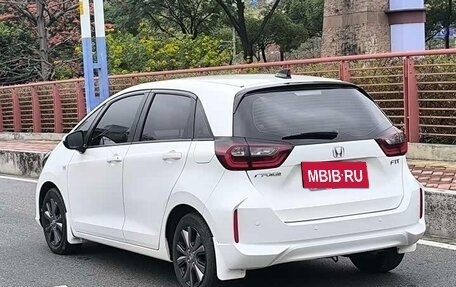Honda Fit, 2022 год, 1 228 600 рублей, 6 фотография