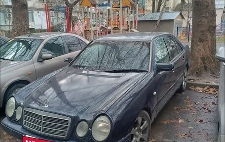 Mercedes-Benz E-Класс, 1996 год, 250 000 рублей, 8 фотография