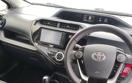 Toyota Aqua I, 2018 год, 1 170 000 рублей, 9 фотография