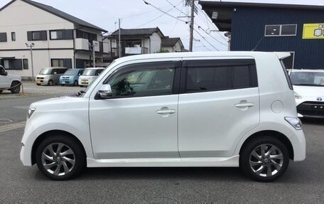 Toyota bB II рестайлинг, 2015 год, 861 000 рублей, 4 фотография