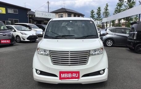 Toyota bB II рестайлинг, 2015 год, 861 000 рублей, 2 фотография