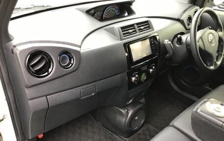 Toyota bB II рестайлинг, 2015 год, 861 000 рублей, 23 фотография