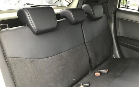 Toyota bB II рестайлинг, 2015 год, 861 000 рублей, 29 фотография