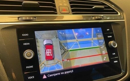 Volkswagen Tiguan II, 2019 год, 2 769 000 рублей, 26 фотография