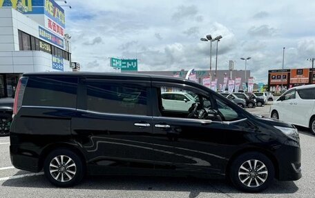 Toyota Esquire I, 2020 год, 2 312 000 рублей, 2 фотография