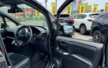 Toyota Esquire I, 2020 год, 2 312 000 рублей, 8 фотография