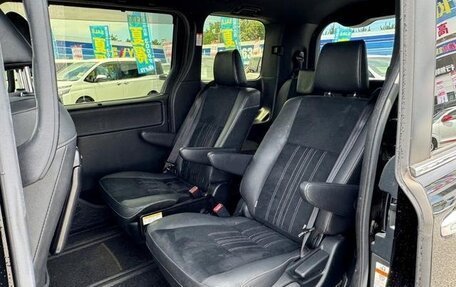 Toyota Esquire I, 2020 год, 2 312 000 рублей, 24 фотография