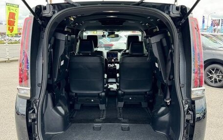 Toyota Esquire I, 2020 год, 2 312 000 рублей, 29 фотография