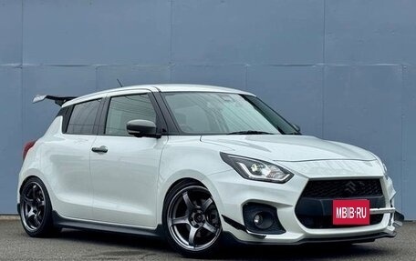 Suzuki Swift V, 2022 год, 939 000 рублей, 1 фотография