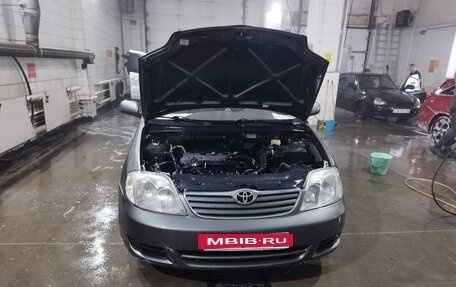 Toyota Corolla, 2006 год, 570 000 рублей, 10 фотография