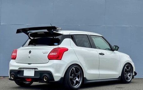 Suzuki Swift V, 2022 год, 939 000 рублей, 4 фотография