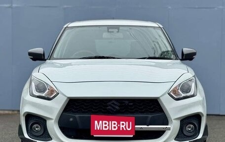 Suzuki Swift V, 2022 год, 939 000 рублей, 2 фотография