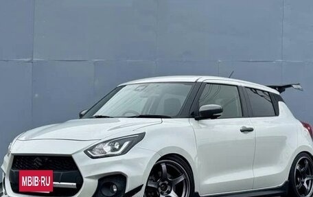 Suzuki Swift V, 2022 год, 939 000 рублей, 3 фотография