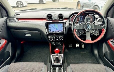 Suzuki Swift V, 2022 год, 939 000 рублей, 10 фотография