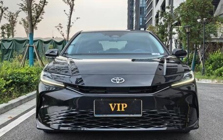 Toyota Camry, 2025 год, 3 610 000 рублей, 2 фотография