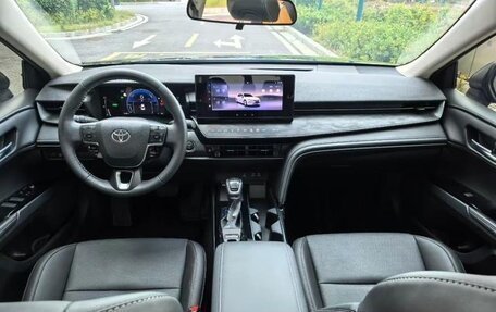 Toyota Camry, 2025 год, 3 610 000 рублей, 8 фотография