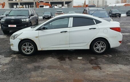 Hyundai Solaris II рестайлинг, 2014 год, 430 000 рублей, 2 фотография