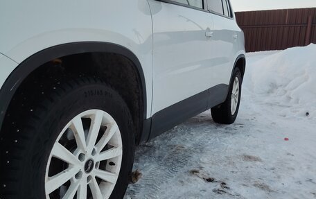 Volkswagen Tiguan I, 2013 год, 980 000 рублей, 3 фотография