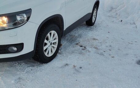 Volkswagen Tiguan I, 2013 год, 980 000 рублей, 2 фотография