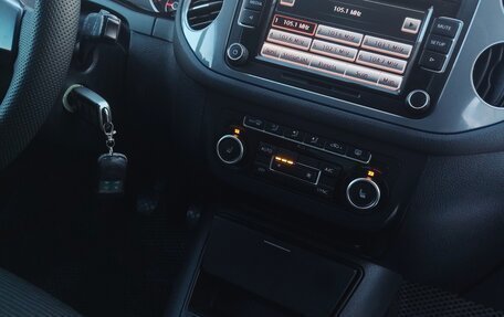 Volkswagen Tiguan I, 2013 год, 980 000 рублей, 8 фотография