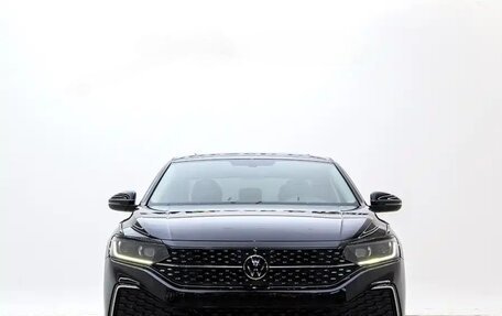 Volkswagen Passat B8 рестайлинг, 2023 год, 1 900 000 рублей, 2 фотография