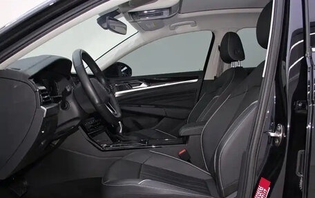 Volkswagen Passat B8 рестайлинг, 2023 год, 1 900 000 рублей, 12 фотография