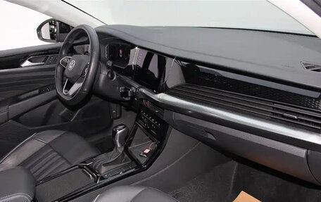 Volkswagen Passat B8 рестайлинг, 2023 год, 1 900 000 рублей, 20 фотография