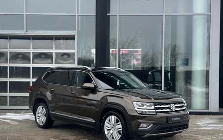 Volkswagen Teramont I, 2019 год, 3 860 000 рублей, 2 фотография