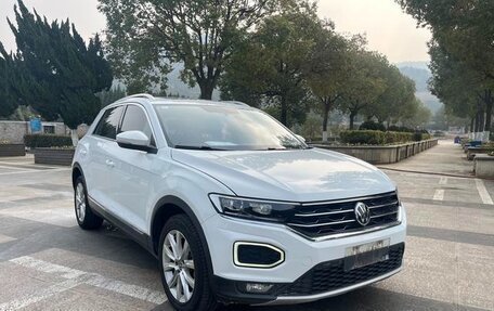 Volkswagen T-Roc I, 2022 год, 1 350 000 рублей, 3 фотография