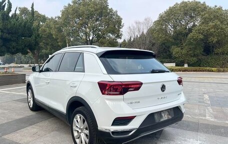 Volkswagen T-Roc I, 2022 год, 1 350 000 рублей, 6 фотография