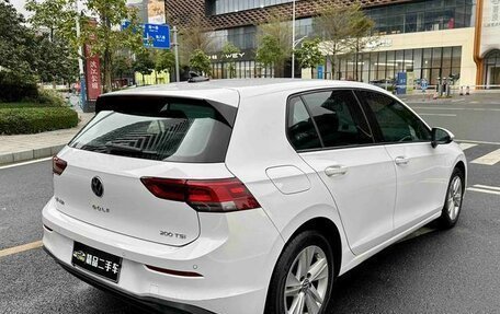 Volkswagen Golf VIII, 2022 год, 1 450 000 рублей, 4 фотография