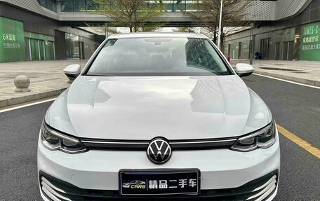 Volkswagen Golf VIII, 2022 год, 1 450 000 рублей, 2 фотография