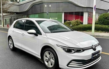 Volkswagen Golf VIII, 2022 год, 1 450 000 рублей, 3 фотография