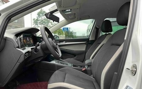 Volkswagen Golf VIII, 2022 год, 1 450 000 рублей, 7 фотография