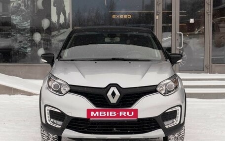 Renault Kaptur I рестайлинг, 2018 год, 1 350 000 рублей, 2 фотография