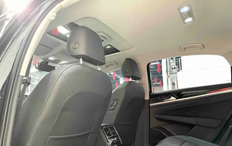 Volkswagen Passat B8 рестайлинг, 2023 год, 2 095 000 рублей, 13 фотография