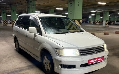 Mitsubishi Chariot III, 2000 год, 410 000 рублей, 1 фотография