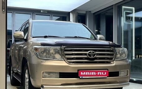 Toyota Land Cruiser 200, 2010 год, 2 690 000 рублей, 1 фотография