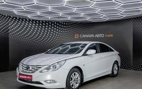Hyundai Sonata VI, 2011 год, 867 000 рублей, 1 фотография
