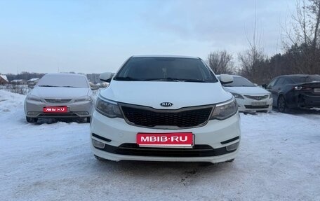 KIA Rio III рестайлинг, 2015 год, 750 000 рублей, 1 фотография