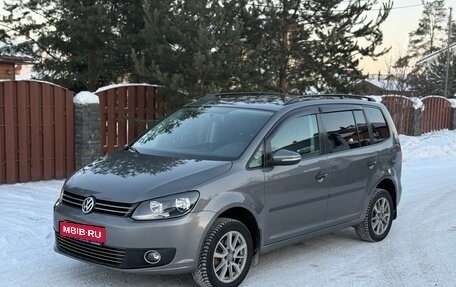 Volkswagen Touran III, 2010 год, 790 000 рублей, 1 фотография
